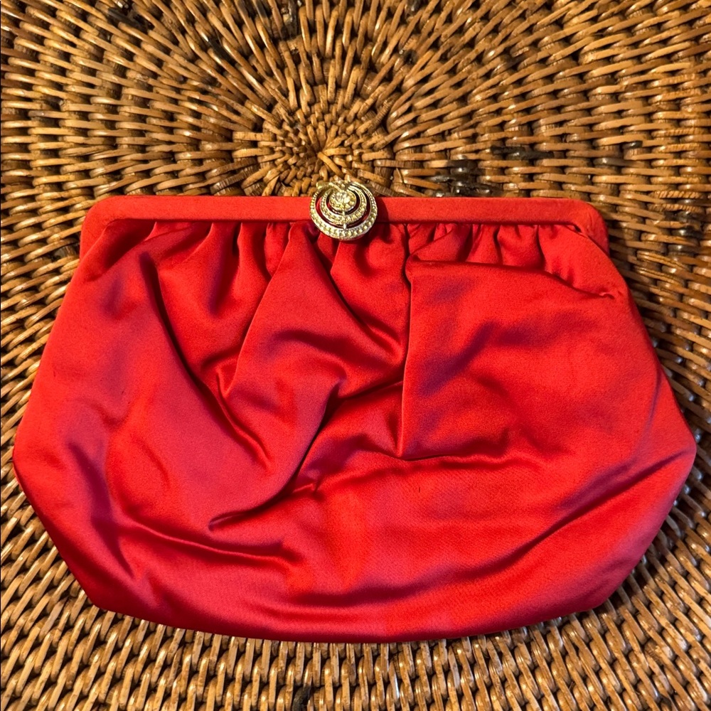 Chic Red Clutch with Decorative Clasp